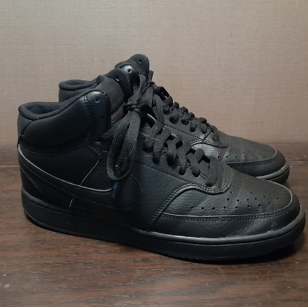 Nike Court Vision Mid Top Basketball Lace-Up Sneakers